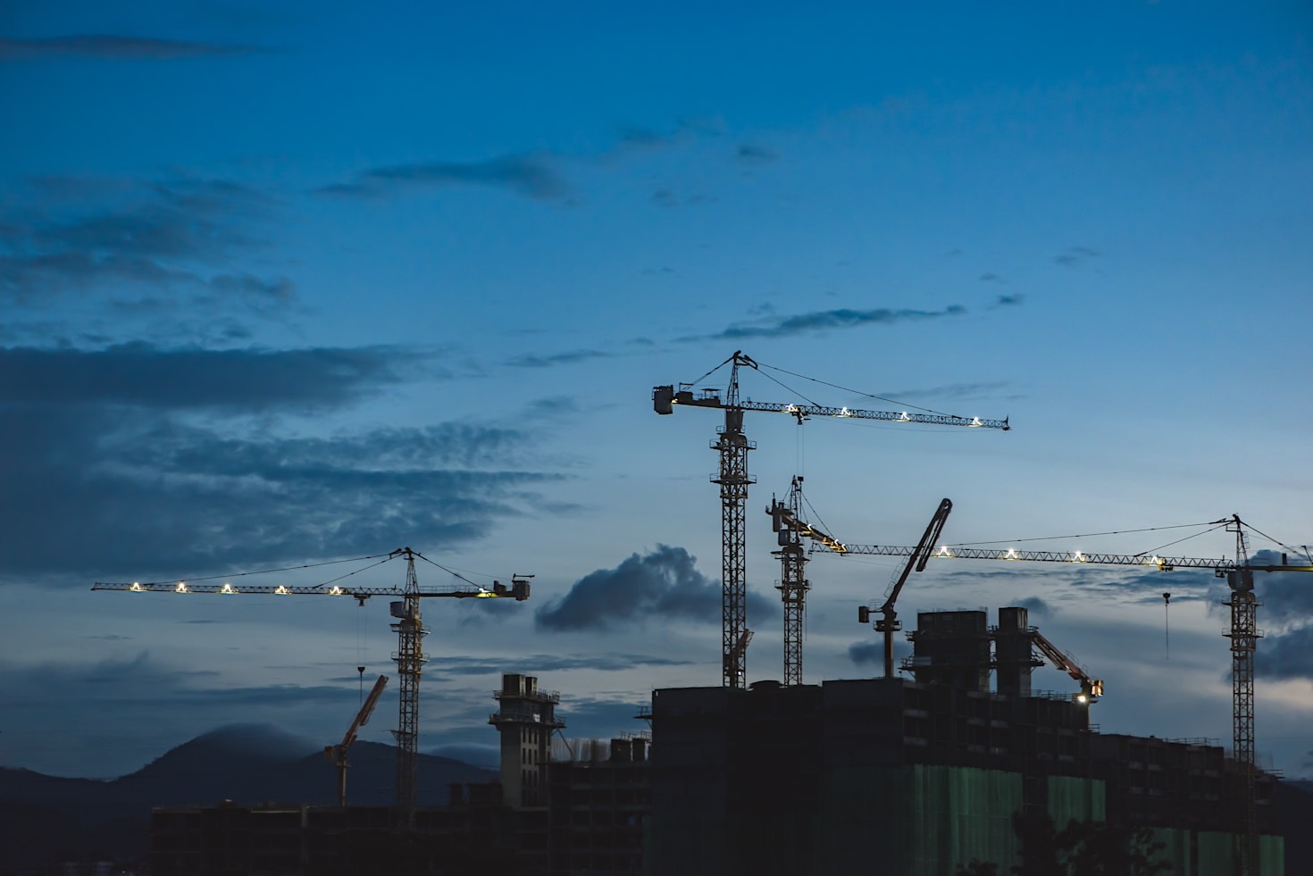 Impacto da Resiliência na Eficiência dos Processos Industriais